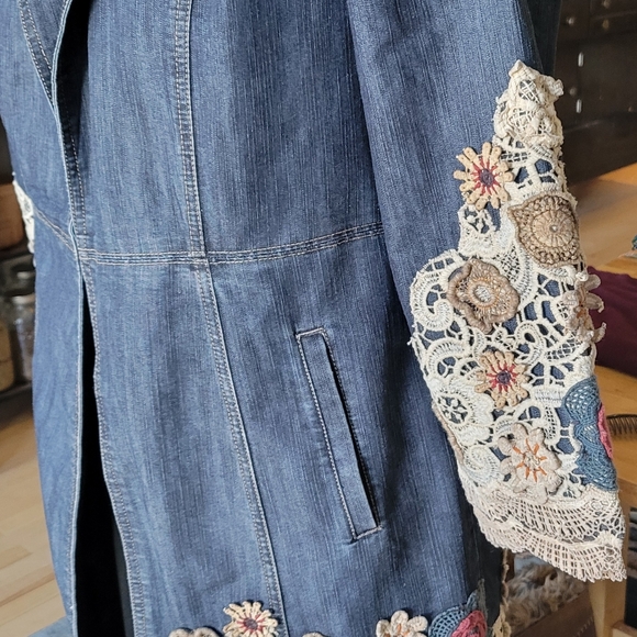 Denim and Lace Jacket - Picture 3 of 4